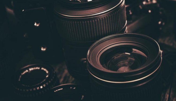 دوربین عکاسی حرفه ای