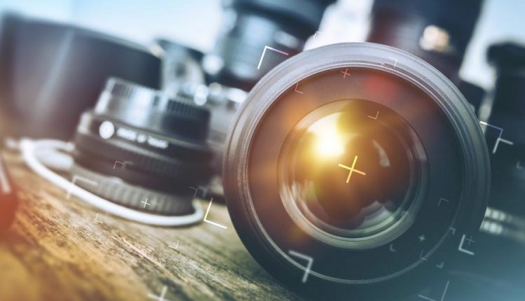 دوربین عکاسی حرفه ای