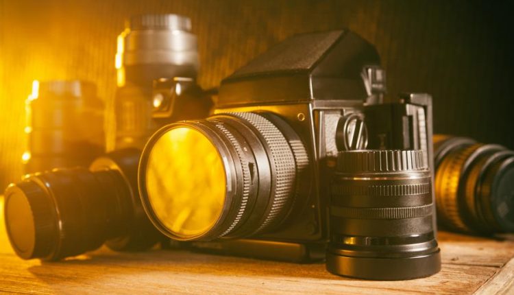 دوربین عکاسی حرفه ای