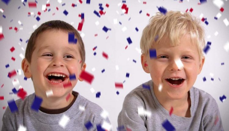 تصاویر PNG کاغذهای رنگی