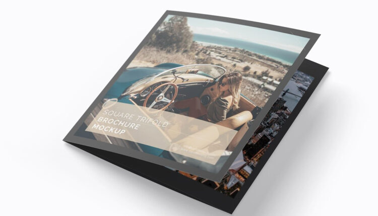 موکاپ زیبای بروشور مربعی