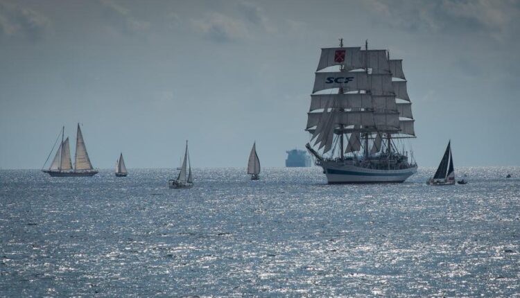 سری یازدهم والپیپرهای متنوع با کیفیت