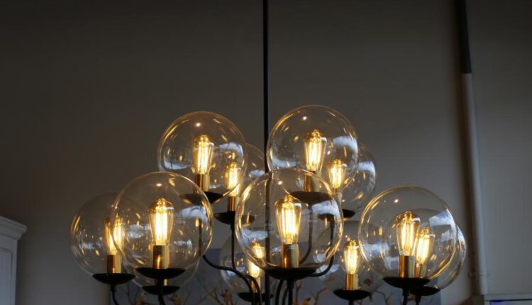 عکس استوک لامپ ادیسونی   Photo Glass Chandelier10xJPGs