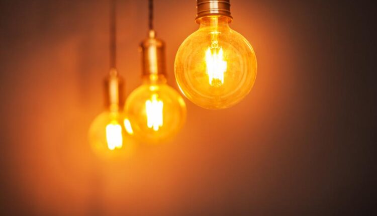 عکس استوک لامپ ادیسونی   Photo Glass Chandelier10xJPGs