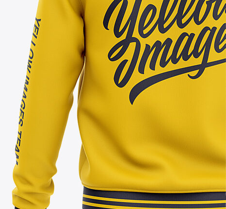 موکاپ سویشرت مردانه از زاویه پشت   Mens Sweatshirt mockup