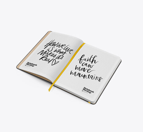 موکاپ دفتر شطرنجی   Opened Notebook Mockup