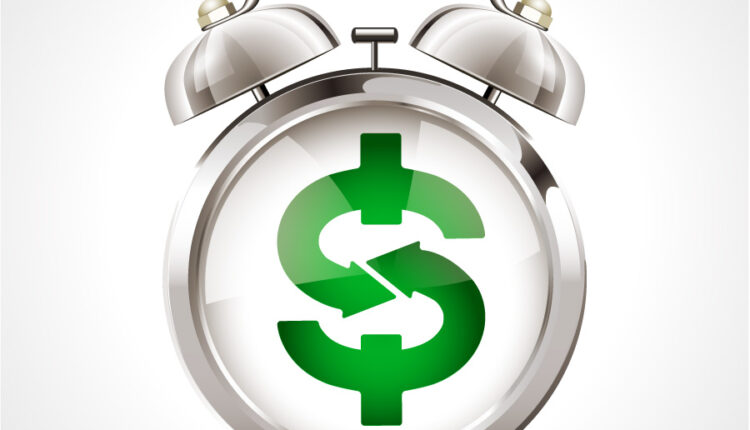 وکتور ساعت زنگدار قدیمی   Alarm vector realistic clock