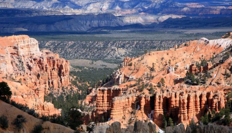 تصویر زمینه کوه