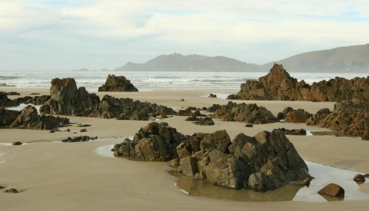 تصویر زمینه سنگ