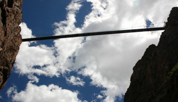 تصویر زمینه ابر