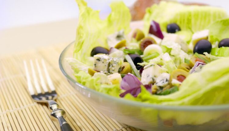 تصویر زمینه سالاد