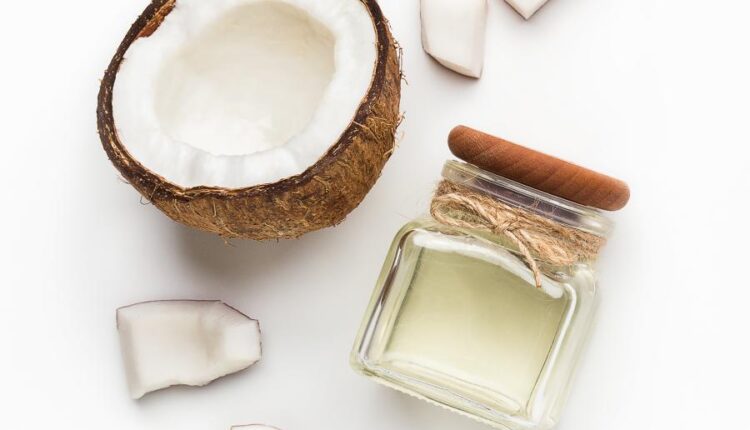 عکس استوک نارگیل   Coconut and milk tropical