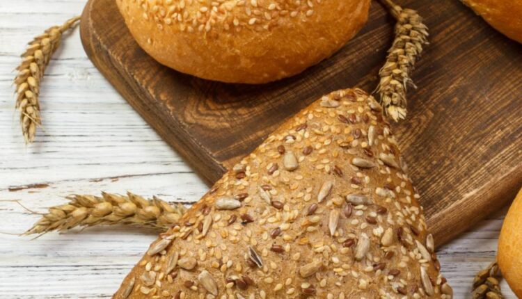 عکس استوک نان فانتزی   Fresh pastries wholegrain