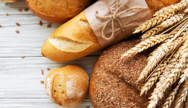 عکس استوک نان فانتزی   Fresh pastries wholegrain