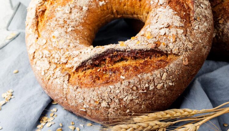 عکس استوک نان فانتزی   Fresh pastries wholegrain