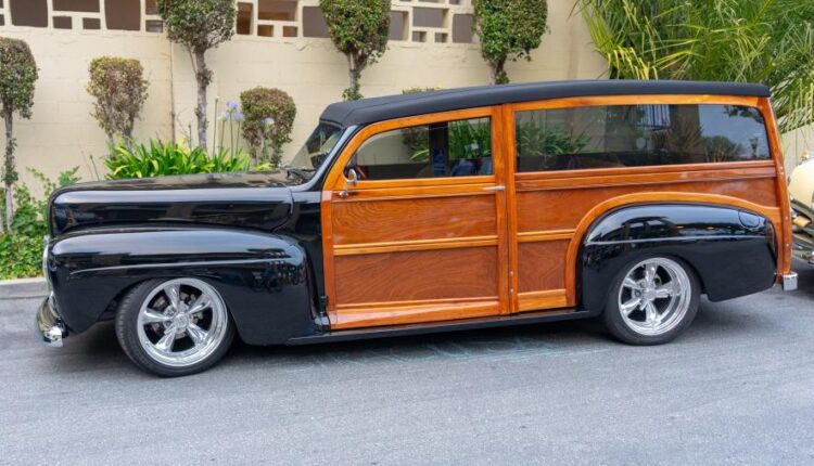 تصویر زمینه ماشین