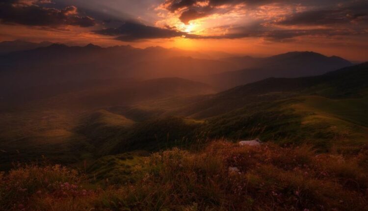 سری سی و دوم بک گراند های متنوع با کیفیت   Wallpapers