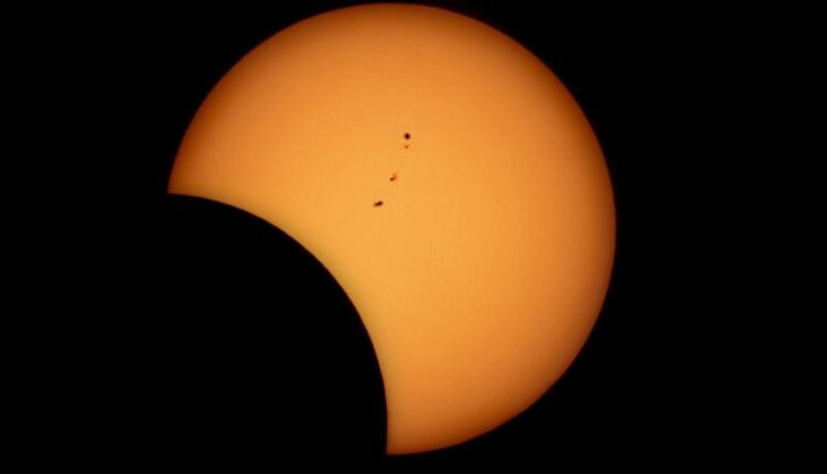 سری سی و دوم بک گراند های متنوع با کیفیت   Wallpapers