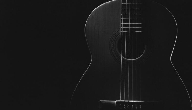 تصویر زمینه گیتار