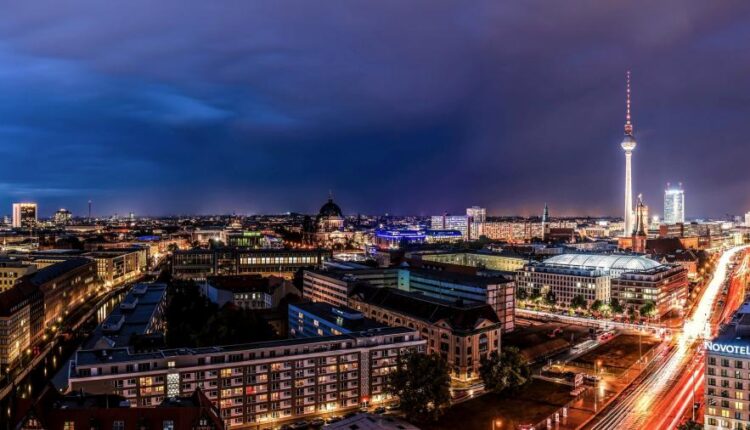 سری سی و چهارم والپیپر های متنوع و با کیفیت   Wallpapers