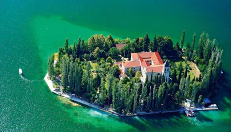 سری سی و چهارم والپیپر های متنوع و با کیفیت   Wallpapers