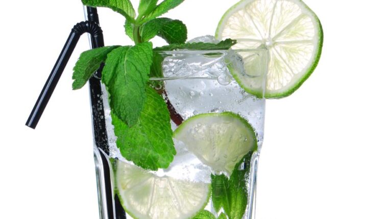 عکس استوک موهیتو   Mojito Cocktail Isolated