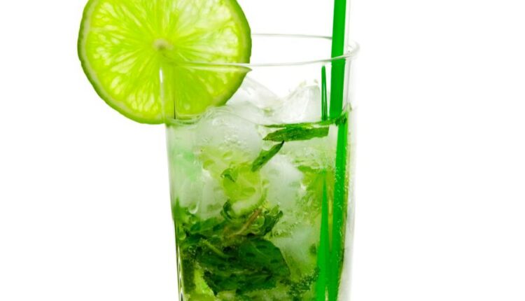 عکس استوک موهیتو   Mojito Cocktail Isolated