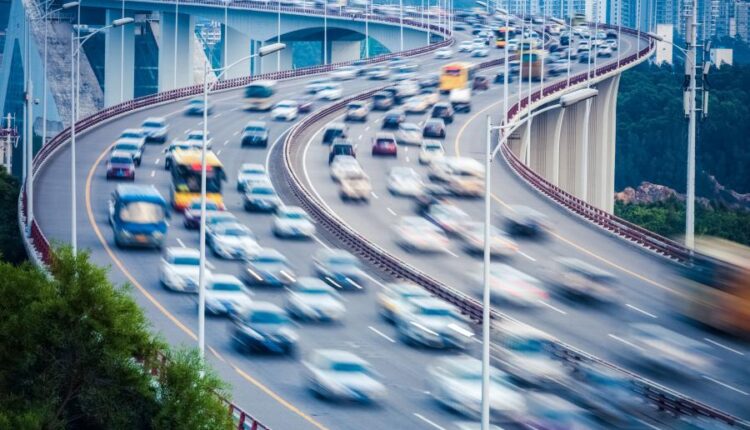 تصاویر استوک ترافیک شهری   City traffic