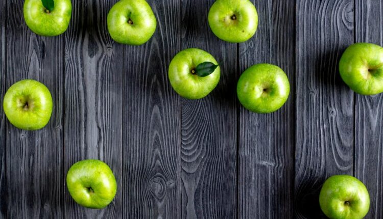 تصاویر استوک سیب سبز   Green apples
