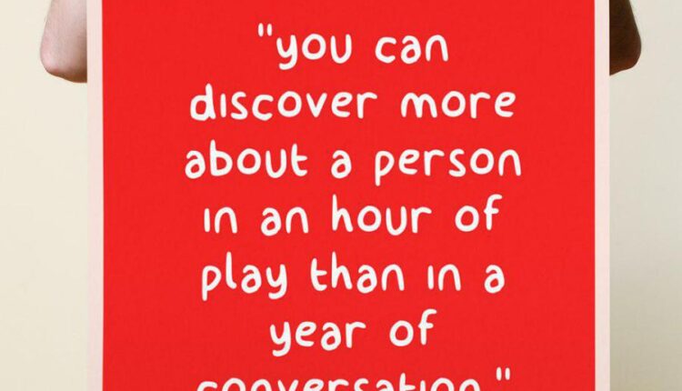 فونت انگلیسی فانتزی فان بیلی   Billy Font Free