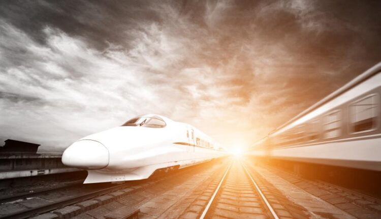 تصاویر استوک قطار پر سرعت مدرن   Modern train