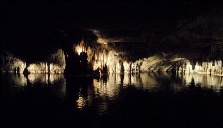 فونت انگلیسی جذاب ایرمنت   Airment Font