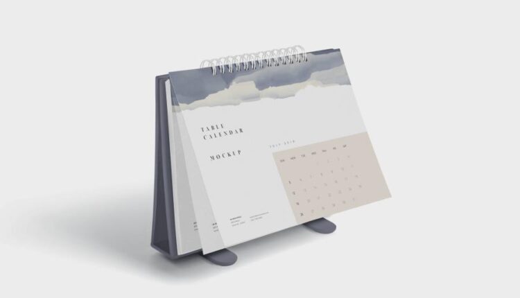 4 موکاپ زیبای تقویم رومیزی   Table Calendar Mockups