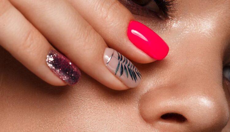 تصاویر استوک آرایش زنانه   Beautiful girl with make up