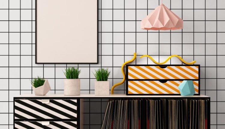 موکاپ پوستر در فضای داخلی خانه   Mock Up Poster