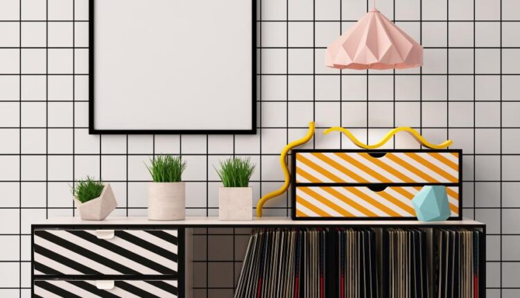 موکاپ پوستر در فضای داخلی خانه   Mock Up Poster