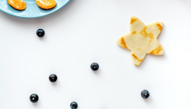 عکس استوک صبحانه کودک   Concept kid breakfas