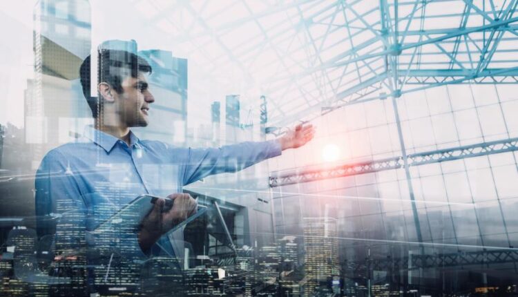 عکس استوک فضای فکری یک تاجر   Businessman in office