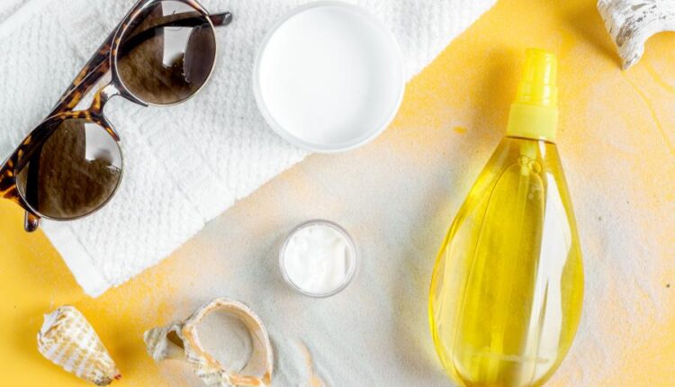 8 عکس استوک ساحل   solar beach and means