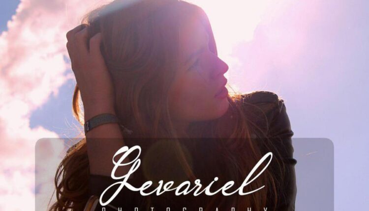 فونت انگلیسی دست نویس گابرا   Garbera Flower Font