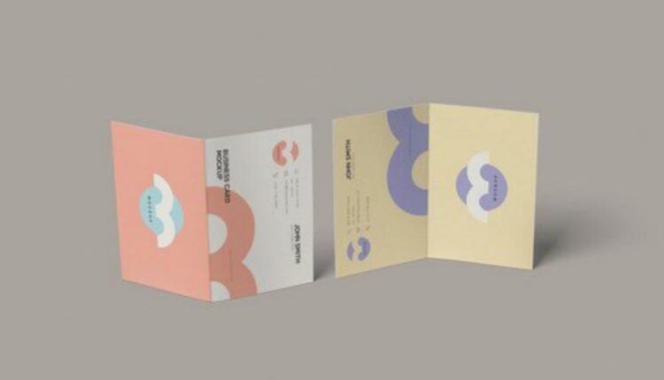 موکاپ کارت ویزیت دو لت   Folded Business Card Mockup