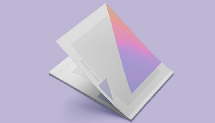 موکاپ مجله در زاویه های متنوع   Magazine Mockup