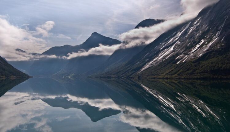 سری شصت و پنجم تصویر زمینه برای کامپیوتر   Wallpapers