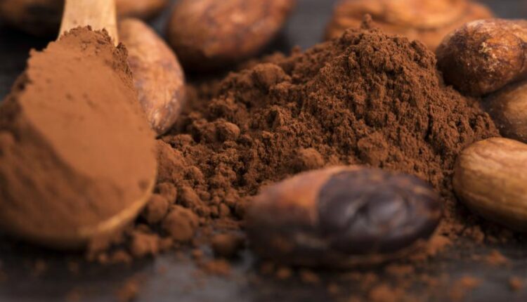 عکس استوک قهوه و دانه های رست شده آن   beans and flavored