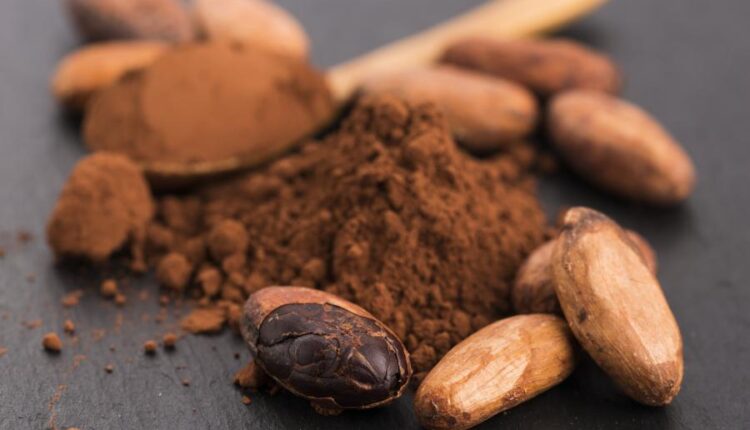 عکس استوک قهوه و دانه های رست شده آن   beans and flavored