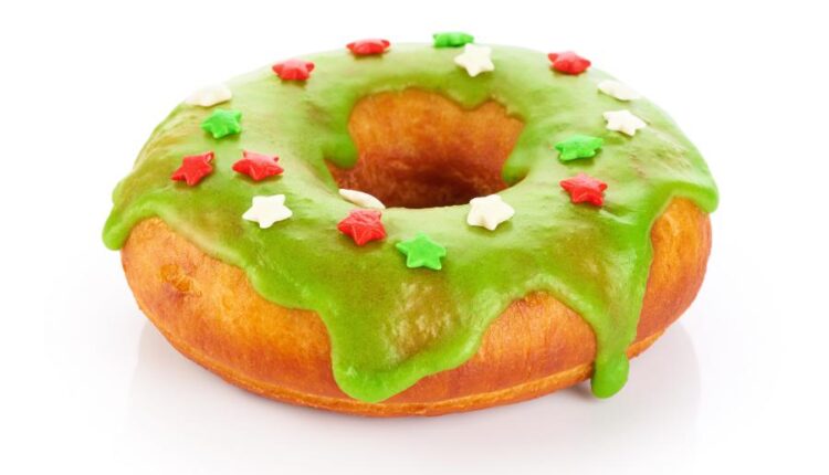 عکس استوک دونات شکلاتی و خامه ای   Donuts chocolate