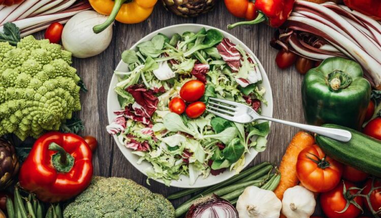 عکس استوک میز آشپزی در آشپزخانه   Cooking in a rustic kitchen