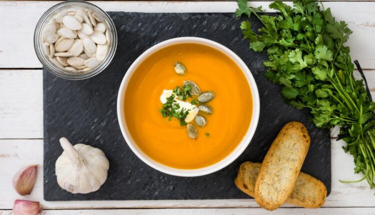 عکس استوک سوپ جو   A bowl of soup, 15 x UHQ JPEG