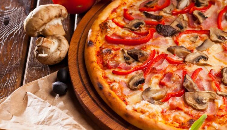 عکس استوک پیتزا   Pizza photo ultra hd
