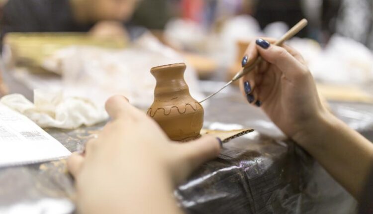 عکس استوک سفال و سفال گری   Pottery craft making